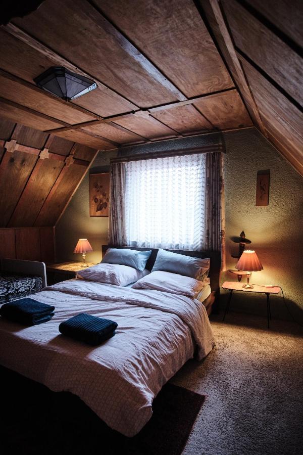 Guesthouse With 3 Apartments, Just Outside Berlin, Near To Tesla Burig ภายนอก รูปภาพ