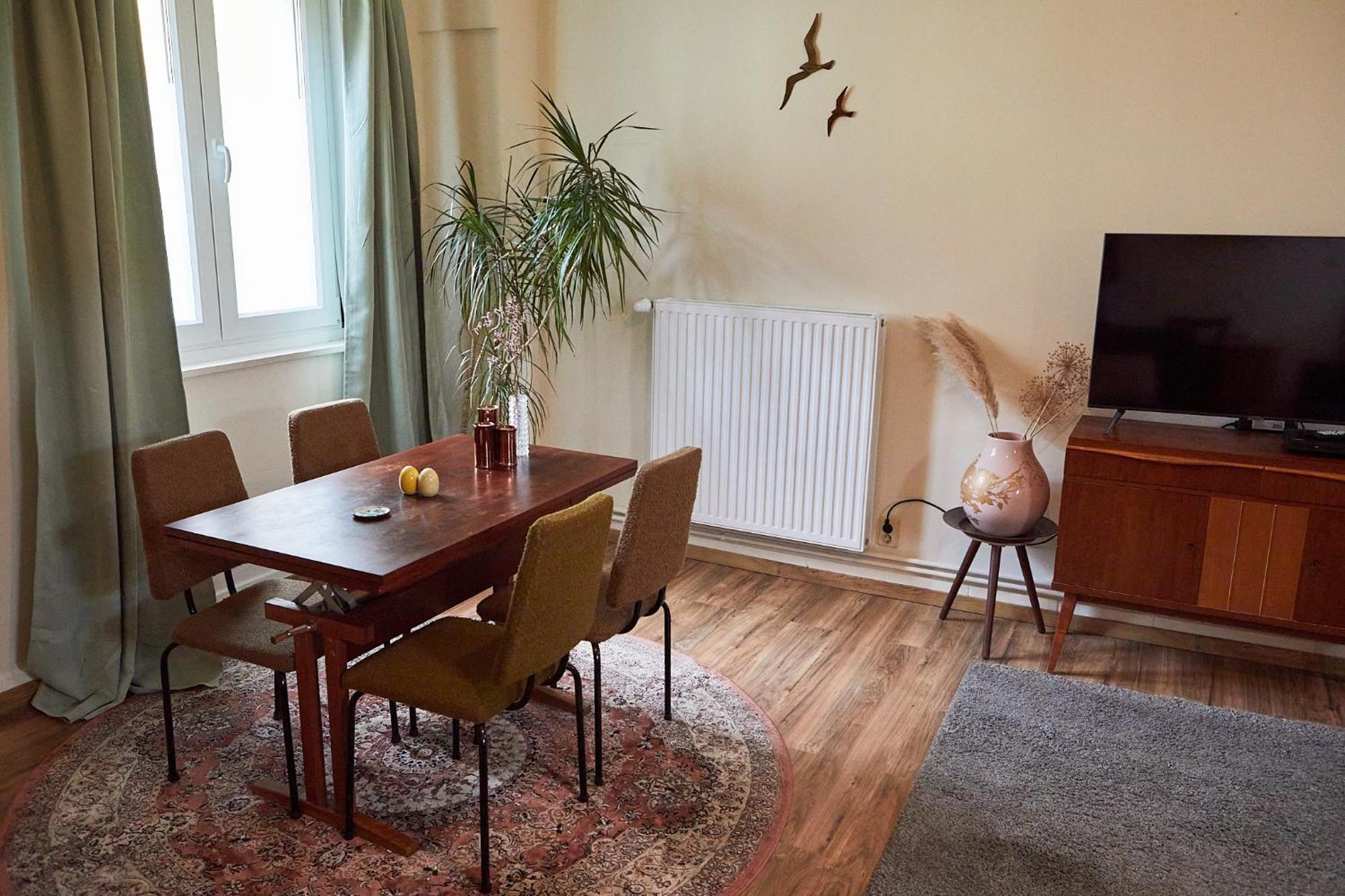 Guesthouse With 3 Apartments, Just Outside Berlin, Near To Tesla Burig ภายนอก รูปภาพ